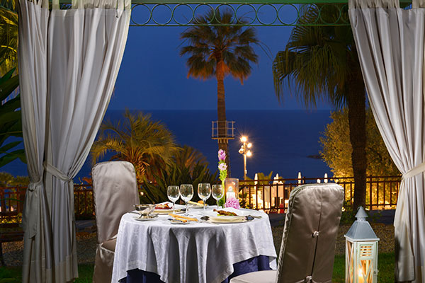 Blick vom Capriccio-Restaurant aufs Meer