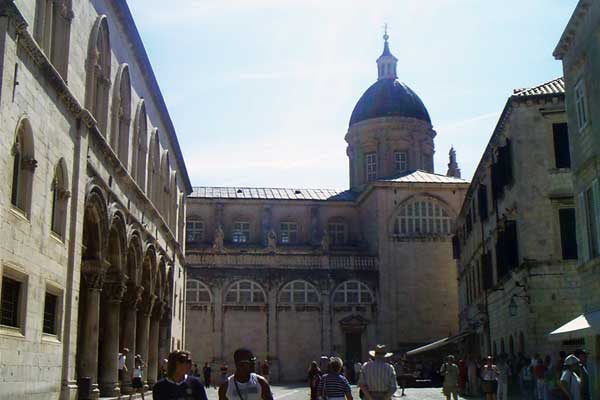 Der Rektorenpalast und die Kathedrale