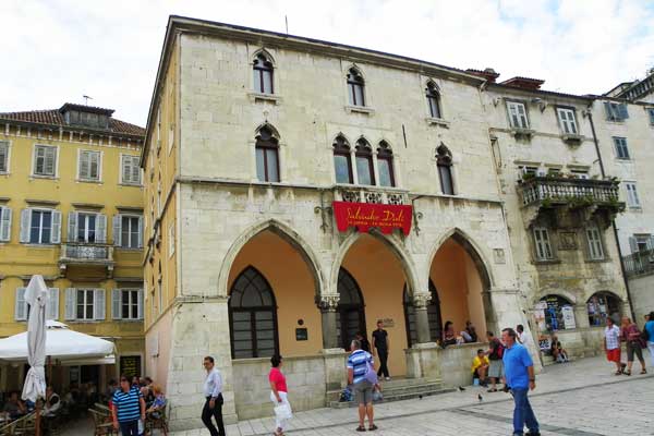 Blick zum Alten Rathaus von Split