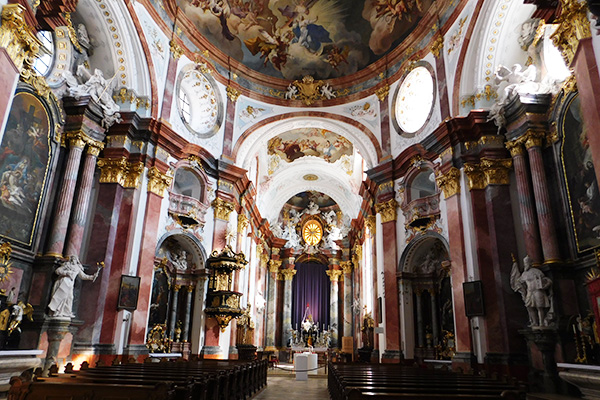 In der Stiftskirche