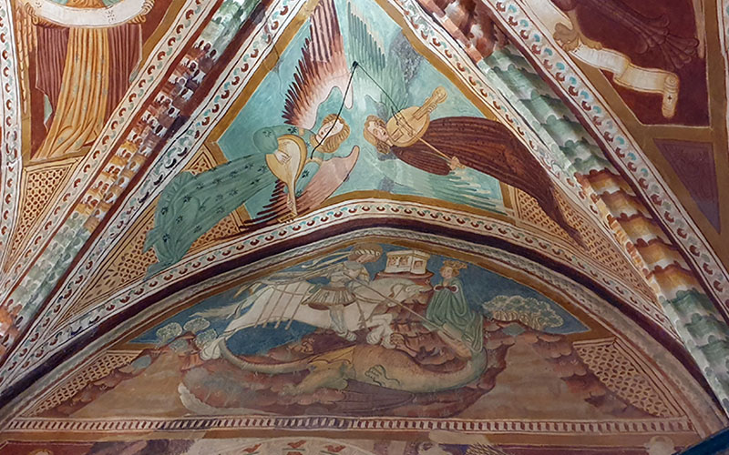 Die Fresken im Inneren der Kirche