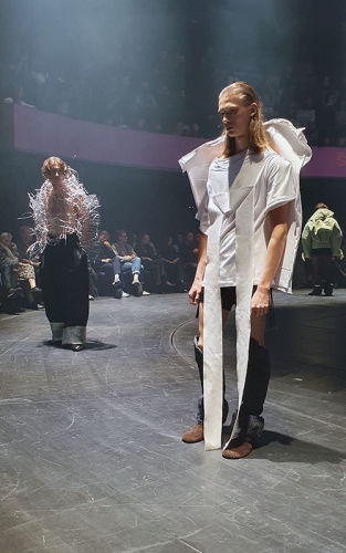 Designblok Modeschauen Hf23