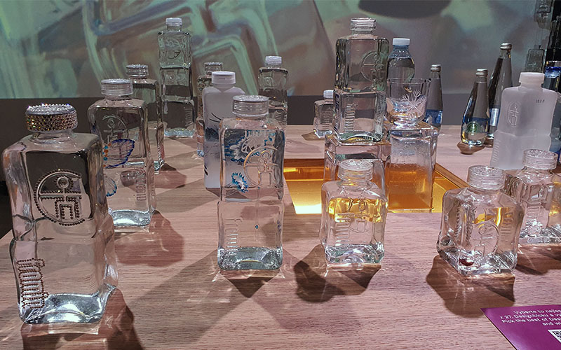 Glas in vielen Variationen