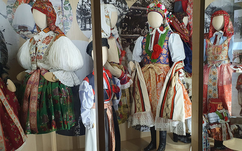Im Trachtenmuseum