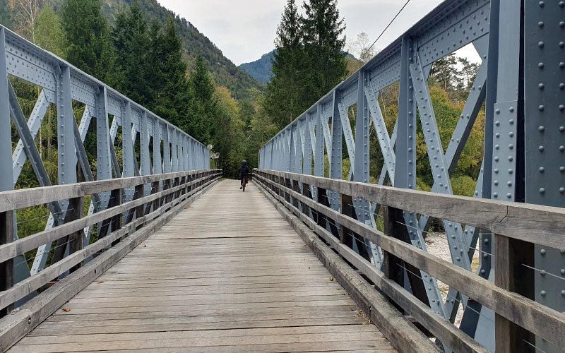 Es geht auch über Brücken