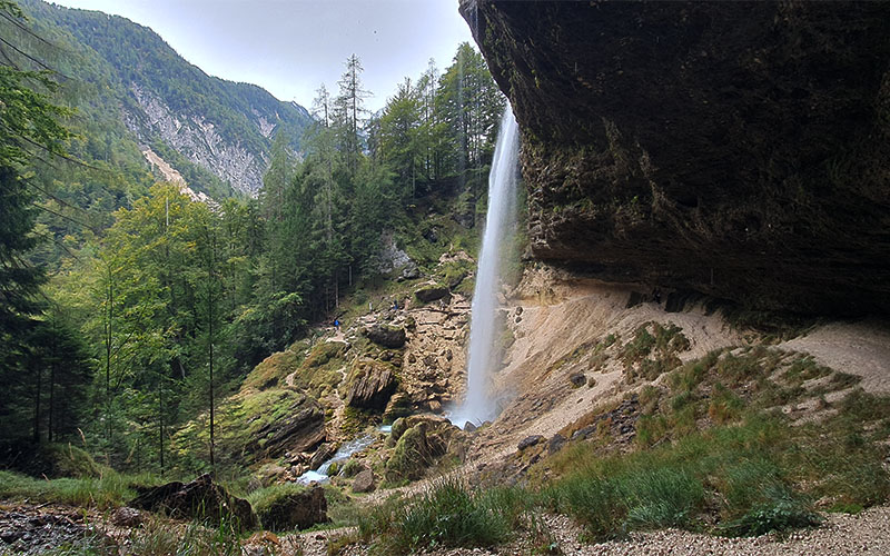 Noch einen Blick zurück zum Wasserfall