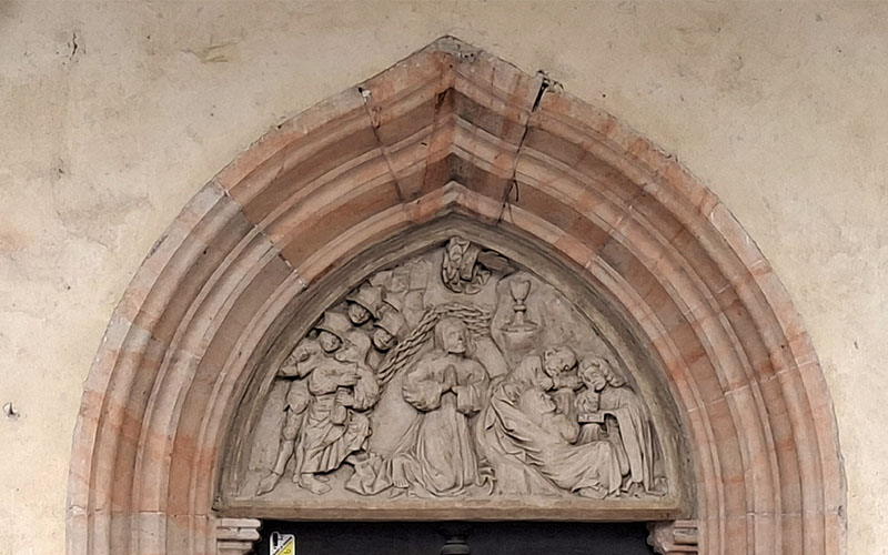 Eingang zur Jakobskirche