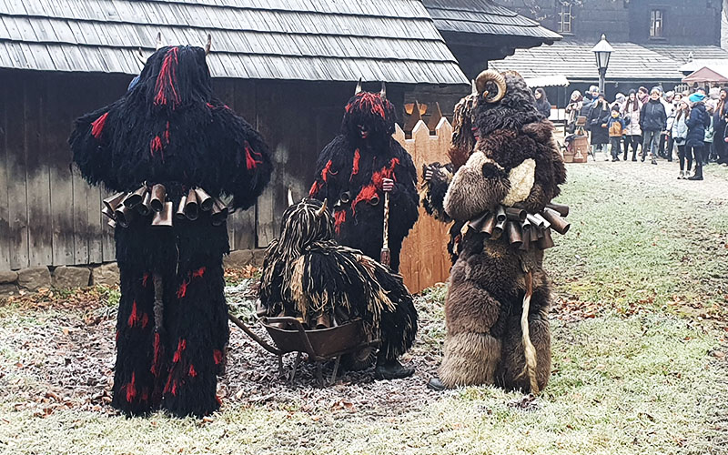 Weihnachtsmarkt Roznov50