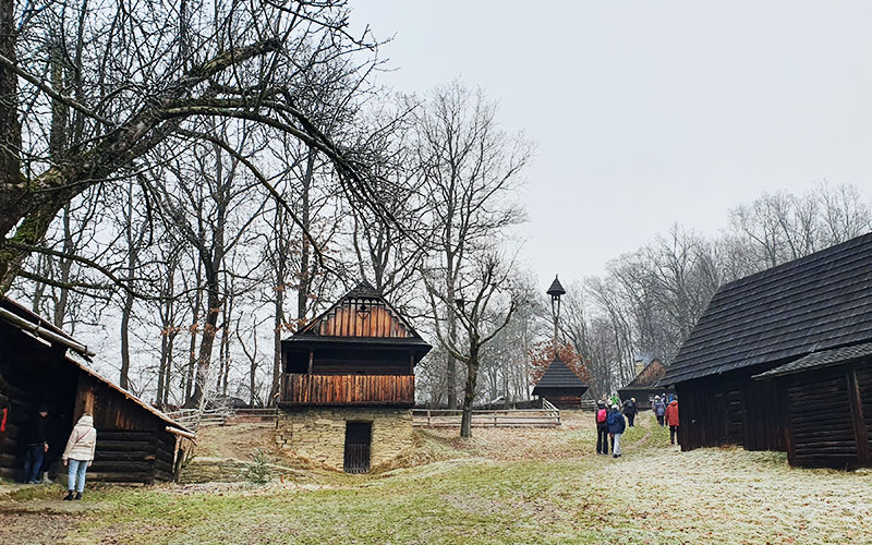 Weihnachtsmarkt Roznov72