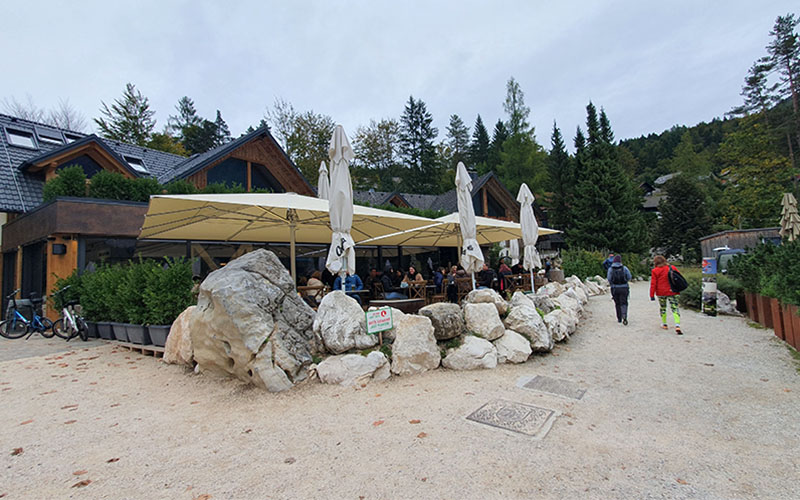 Blick zum Restaurant Jasna