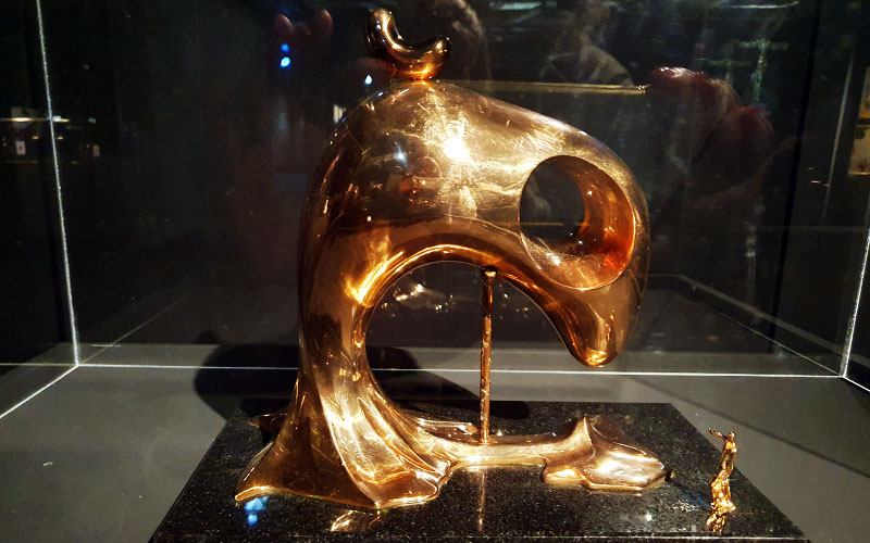 Dali57