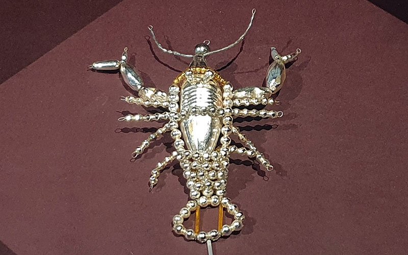 Weihnachtsschmuck aus Gablonz im MAK