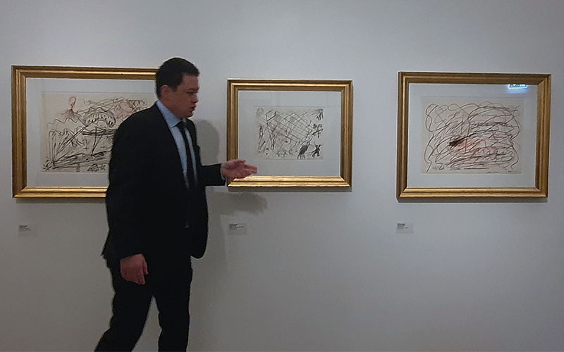 Kurator Nikolaus Kratzer