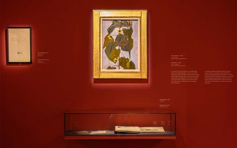 Die Sonnenblumen von Schiele in der Schatzkammer des Museums
