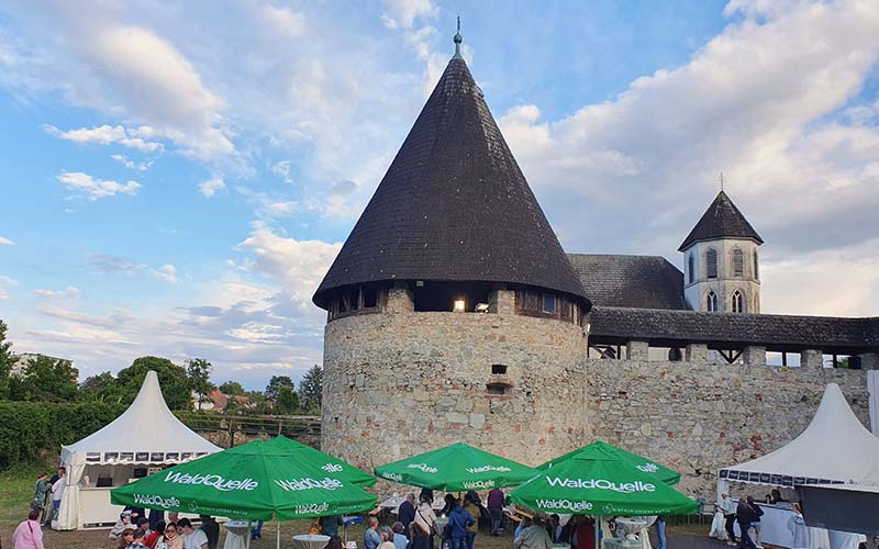 Blick in den Schlossgraben von Schloss Kobersdorf