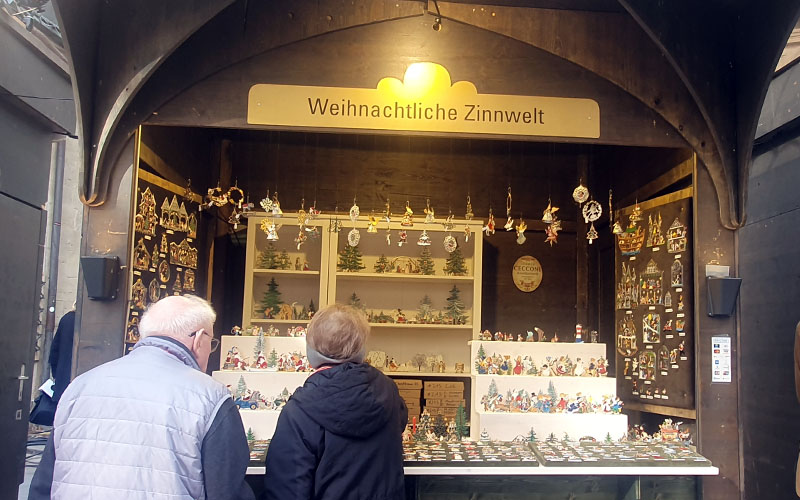 Weihnachtsschmuck aus Zinn