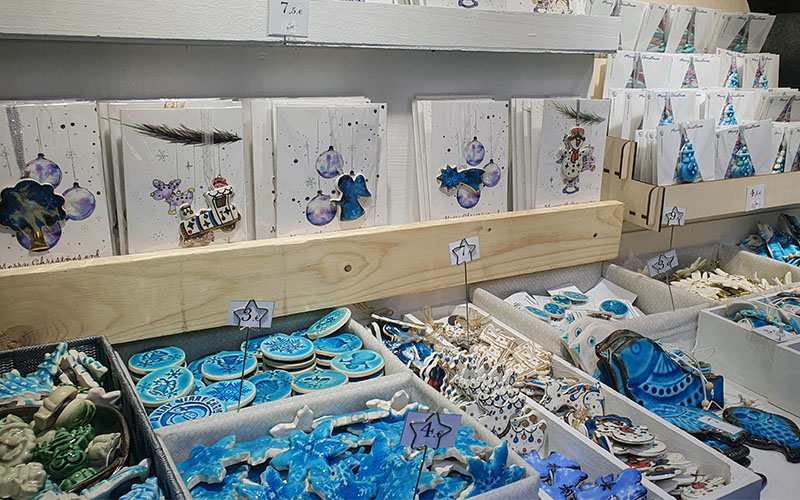 Keramik am Weihnachtsmarkt am Stephansplatz