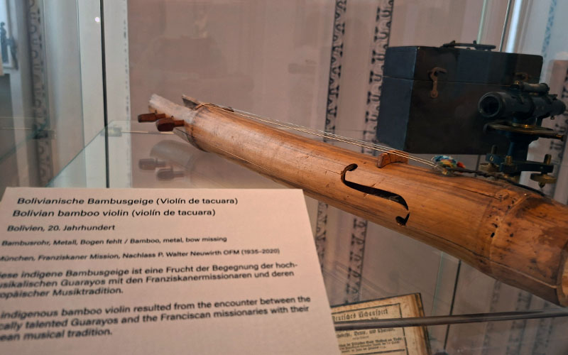Bolivianische Bambusgeige
