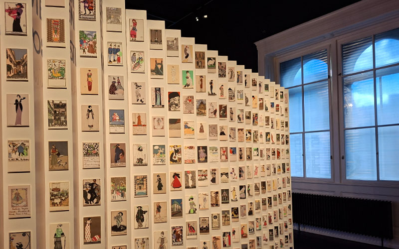 Postkarten über Postkarten