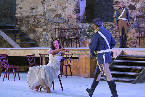 Eine wunderbare Carmen: Carmen: Ljubica Vraneš (Foto © Oper Burg Gars, Andreas Anker)