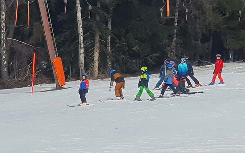 Skischule macht Spaß