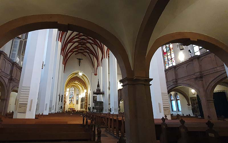 Im Inneren der Thomaskirche