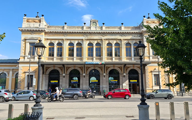 Triest - Blick zum Bahnhof