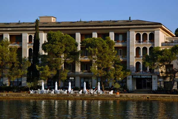 Hotel im Brioni-Nationalparks (Foto © Brijuni Nationalpark)