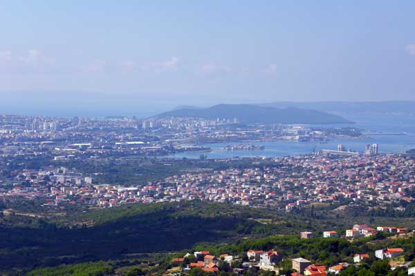 Der Blick zum Meer von der Festung aus