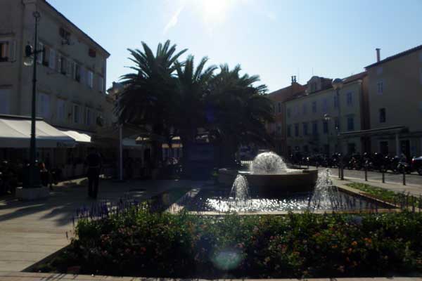 Am Hafen von Mali Lošinj