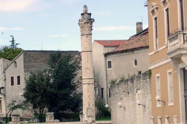 Die Säule am Forum