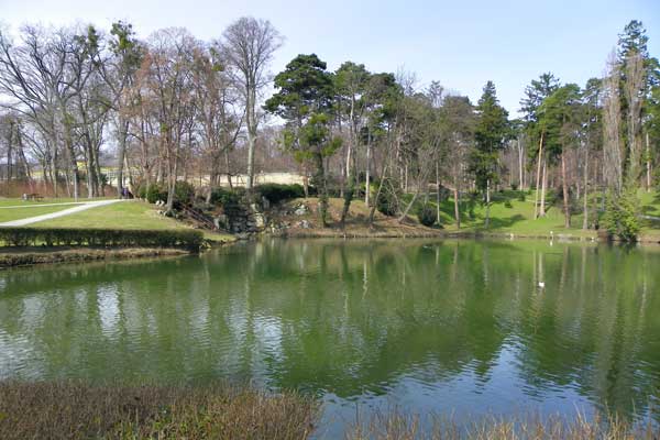 Im Schlosspark von Schloss Esterházy