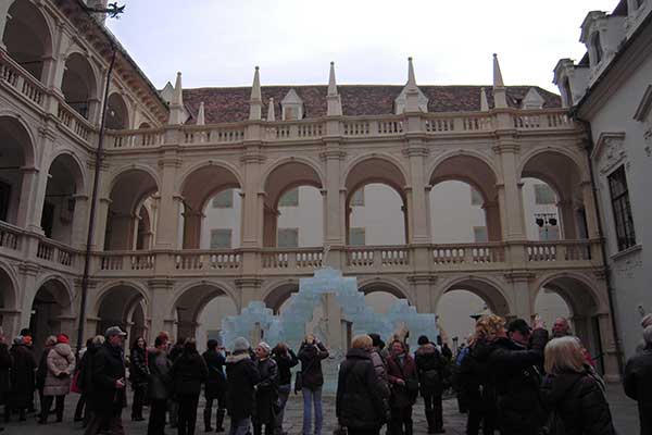 Eisskulpturen im Landhaushof in Graz 