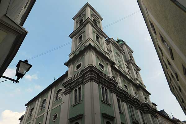 Blick auf den Alten Linzer Dom 