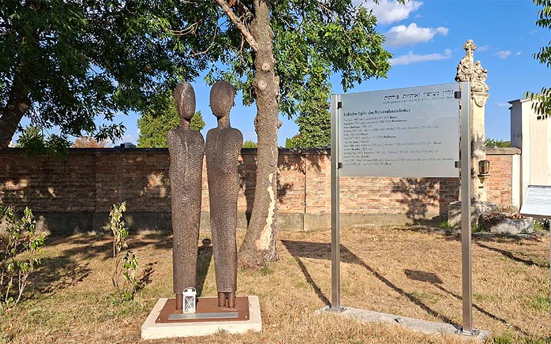 Denkmal an die Opfer des Zweiten Weltkriegs