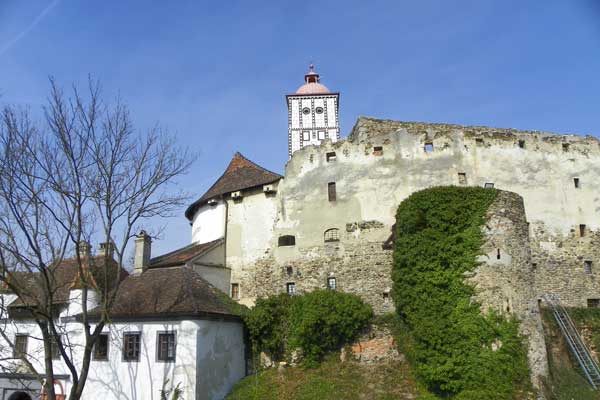 Blick zur Burg