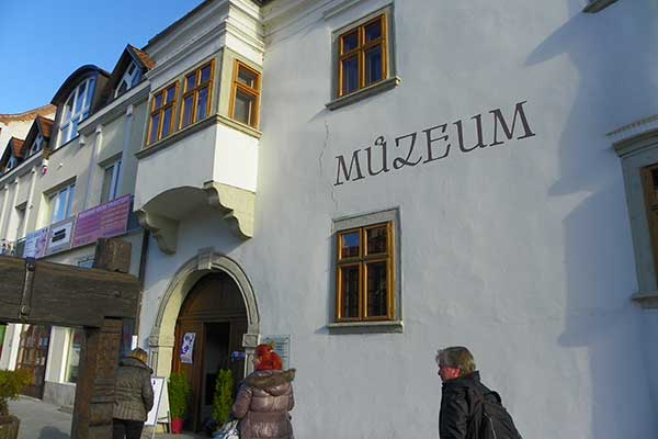 Das klein-karpartische Museum in Pezinok
