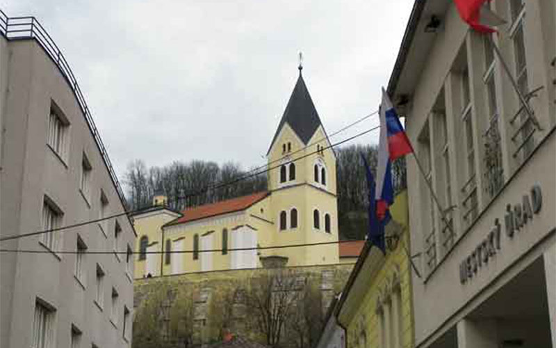 Blick zur Kirche