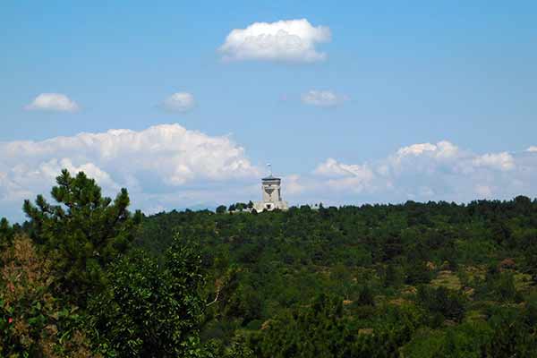 Das Cerje Monument