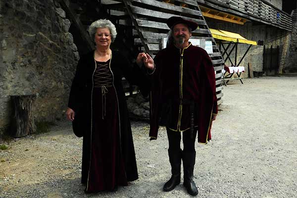 Die Edlen von Auersberg eilten zu unserer Begrüßung heran