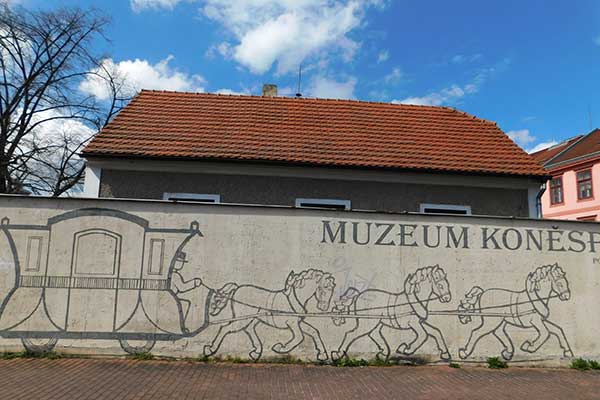 Blick zum Pferdemuseum