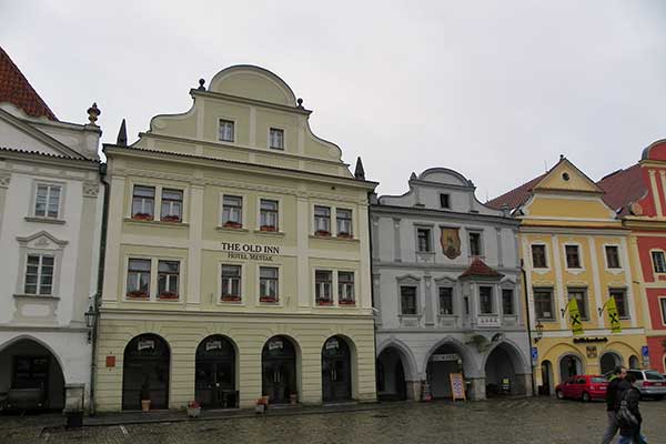 Der Hauptplatz von Český Krumlov 
