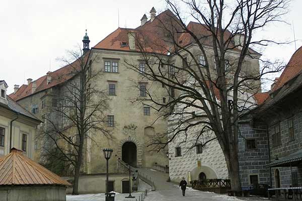 Blick zur Oberen Burg 