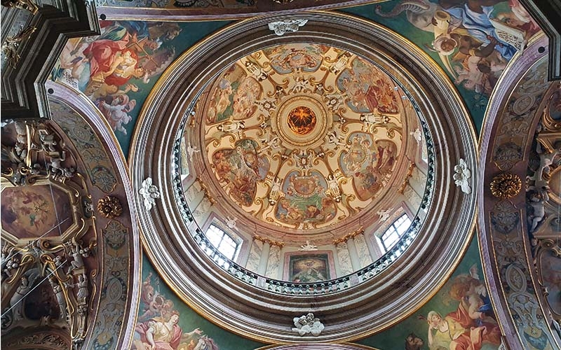 Die Kuppel der Basilika Mariä Heimsuchung in Olmütz