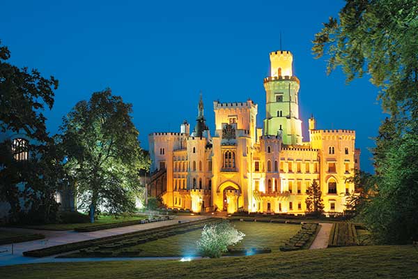 Schloss Hluboká nad Vltavou bei Nacht