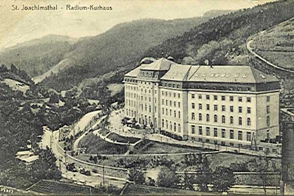 Radium Palace Kurhaus (Foto © Jáchymov)