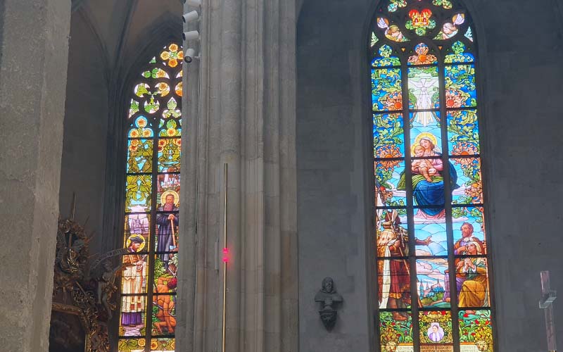 Wunderschön - die Glasfenster