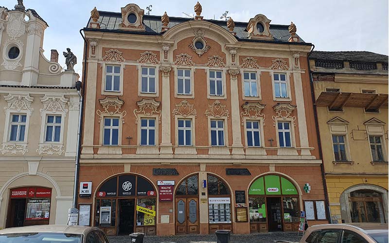Häuser am Hauptplatz von Kolín