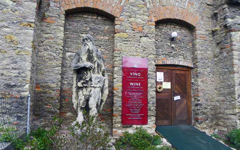 Die Weinhandlung im Ursulinenkloster