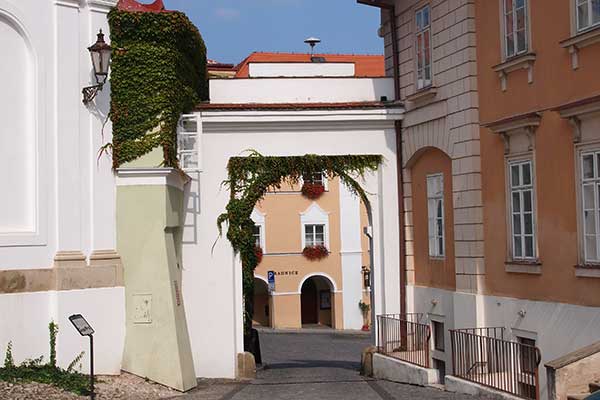 Mikulov - am Weg zum Schloss 